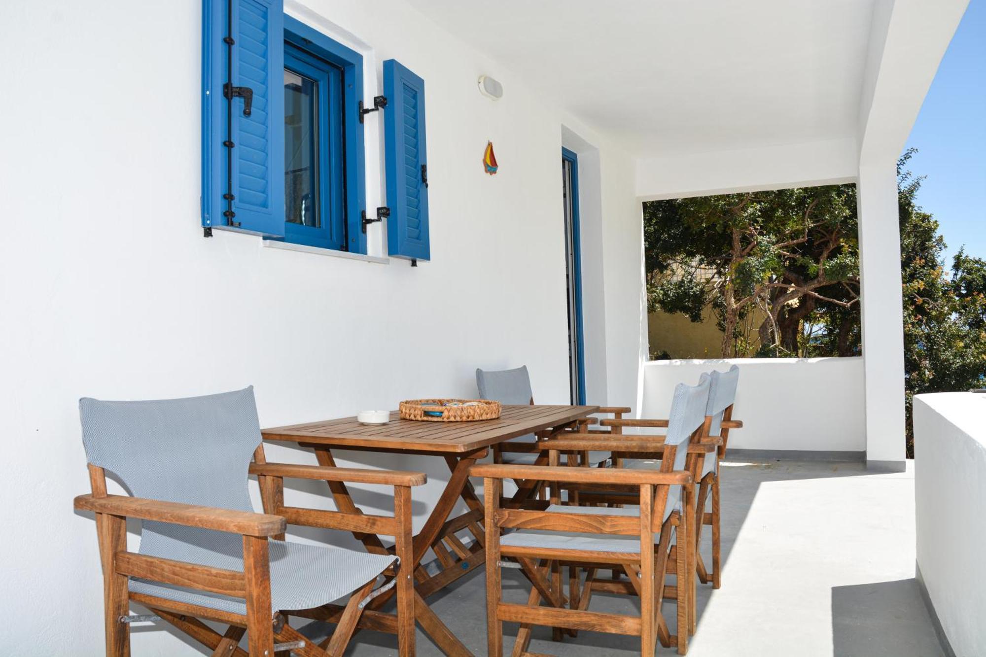 Thea Apartments Emporeiós Exteriér fotografie